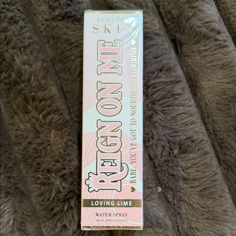 Ploom Skin Reign On Me Water Spray - Pink